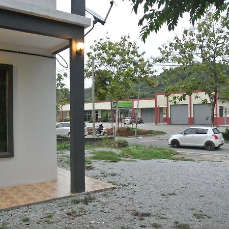 Wave Langkawi Inn Pantai Cenang Kültér fotó